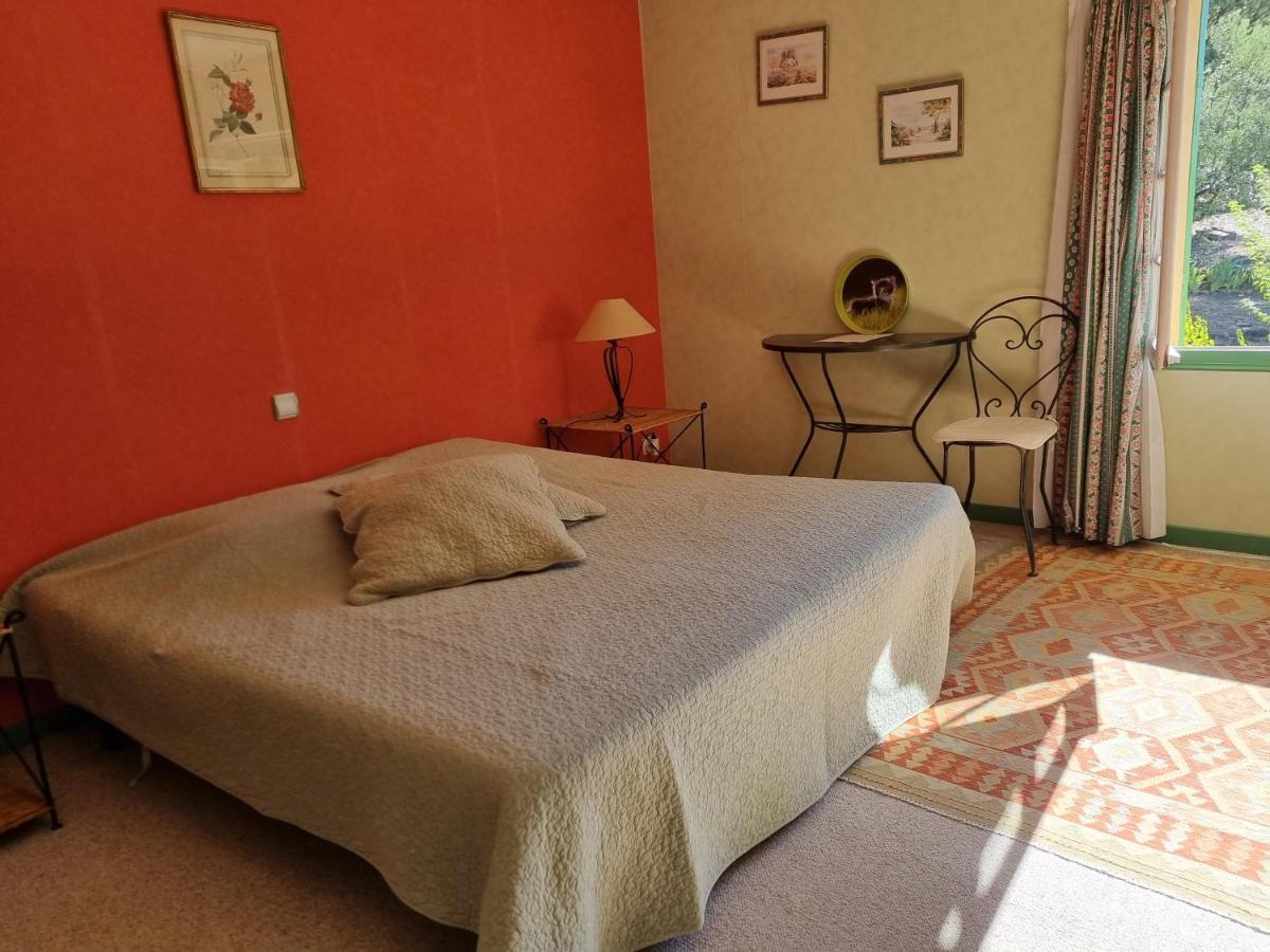 Les Conils - Gites Et Chambres D'Hotes Saint-Pierre-de-Vassols Bagian luar foto
