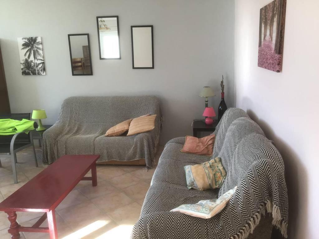 Les Conils - Gites Et Chambres D'Hotes Saint-Pierre-de-Vassols Bagian luar foto